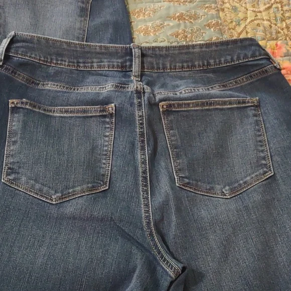 2 Pairs Sonoma Curvy Straight High Waist Jeans Size 12 - Picture 2 of 4